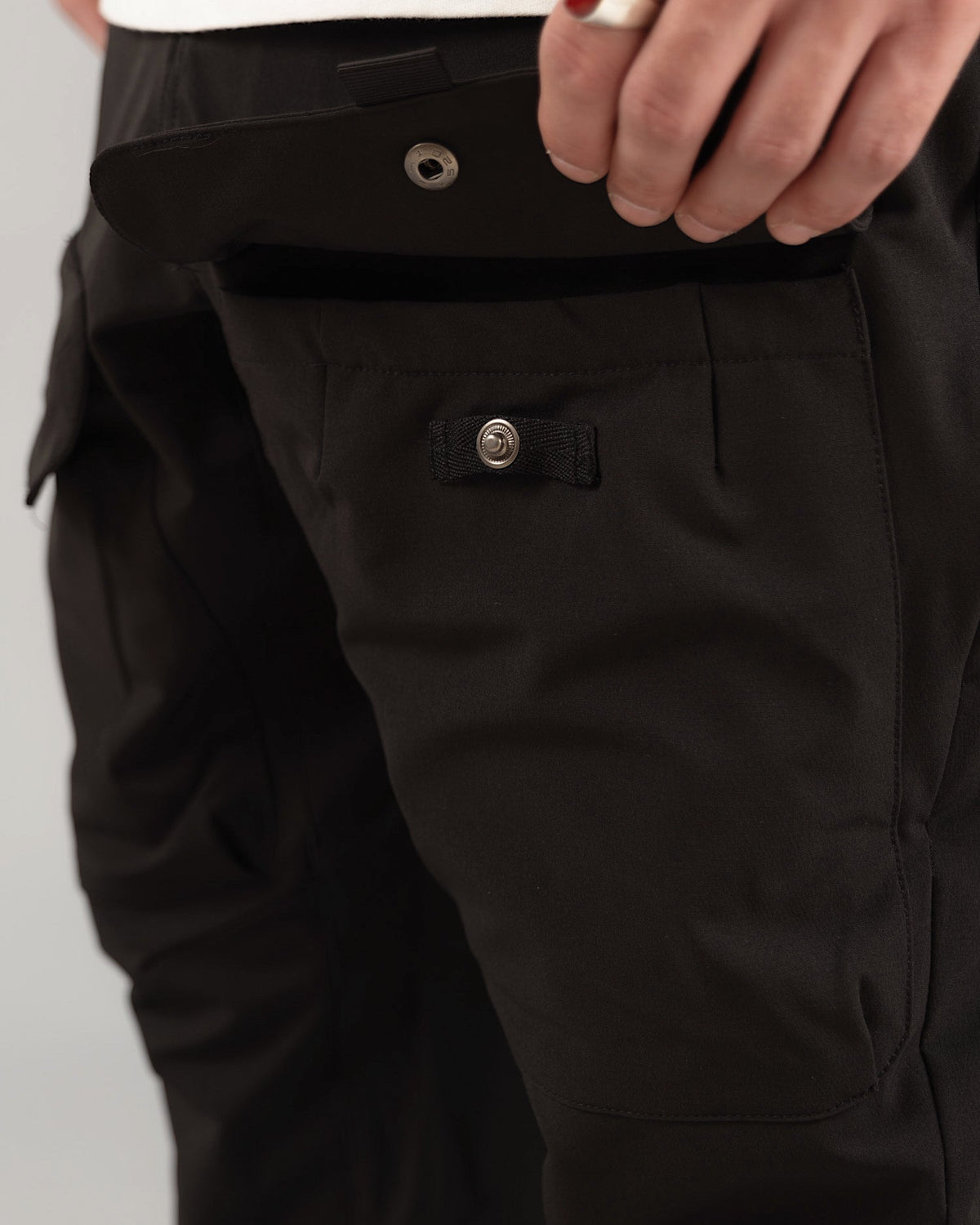 New Standard Utility Cargo | Jet Black