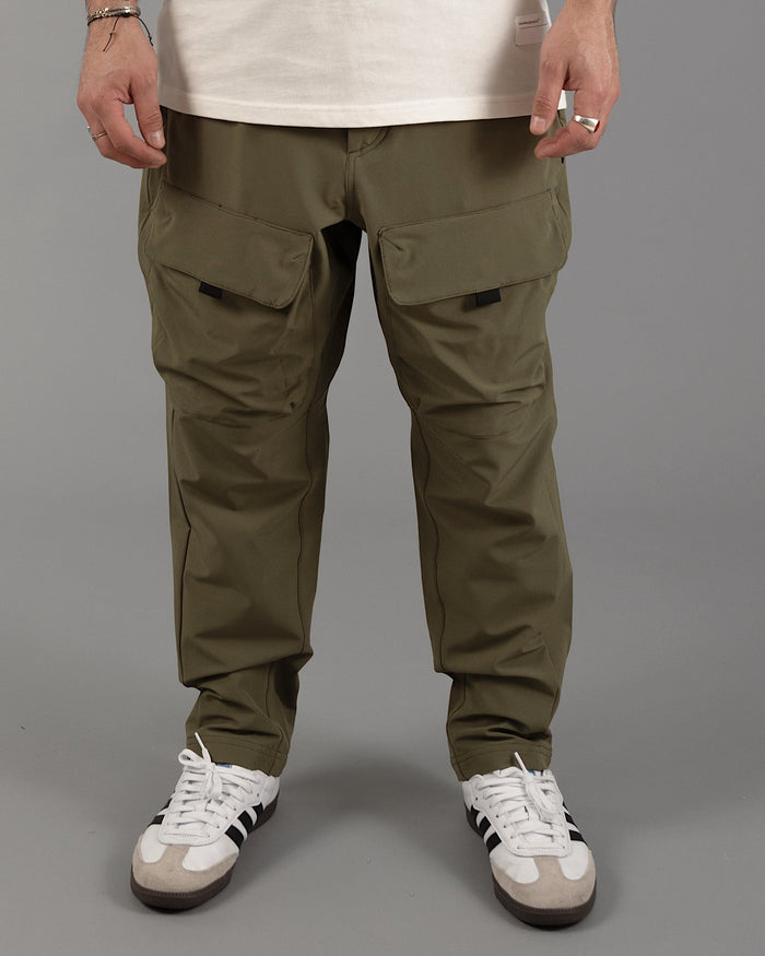 New Standard 多功能工裝長褲｜軍綠色