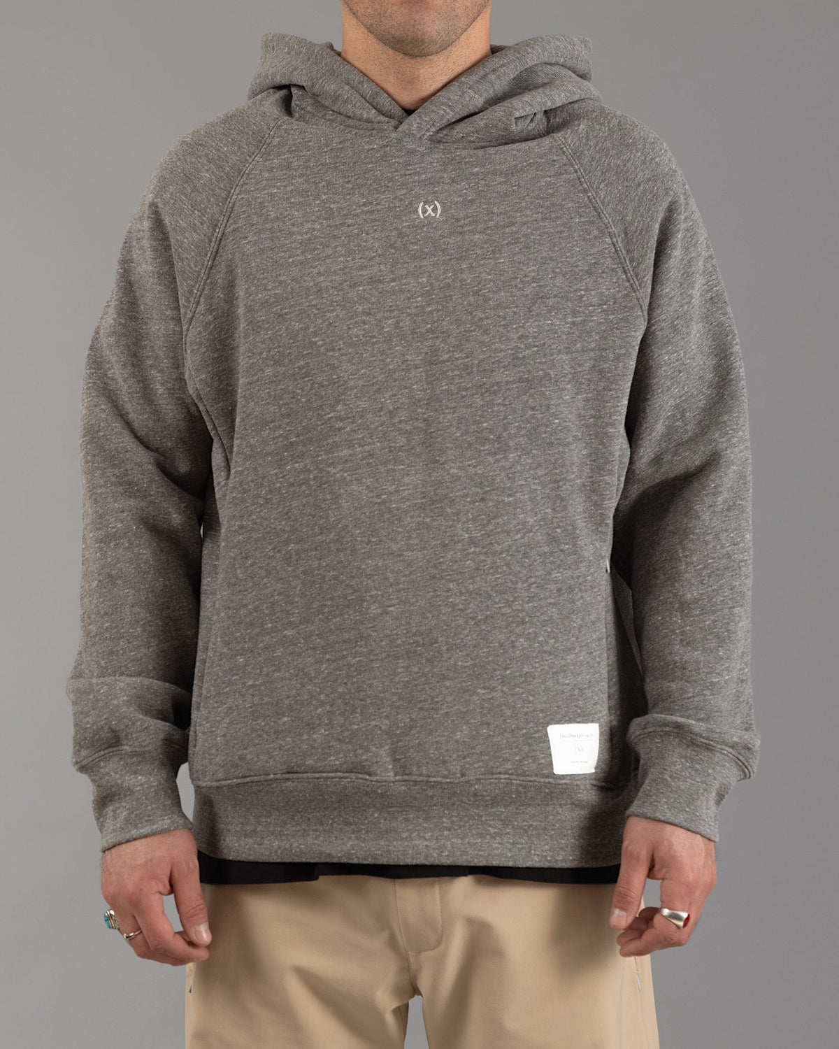 經典三纖混紡套頭上衣｜麻灰 / 螢光黃