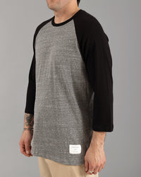 Signature 三纖斜袖上衣｜灰色和黑色